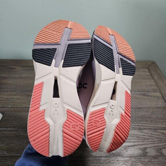 On Cloud Cloudnova x Women's Running Training Gym Shoes Size W 9.5 Mauve/ Dew - Picture 9 of 10